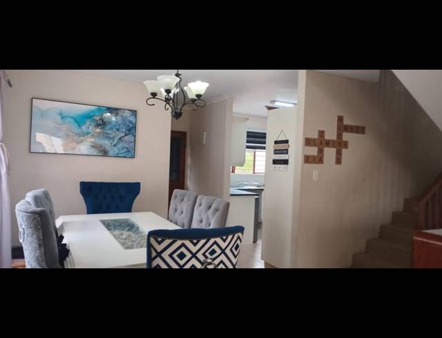 3 BEDROOM TOWNHOUSE FOR SALE IN THE WOLDS